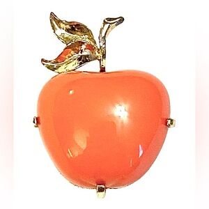 Vintage APPLE Brooch Coral Gold